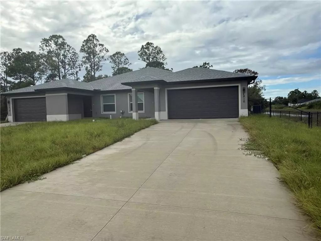 Lehigh Acres, FL 33973,2810/2812 Martin AVE S