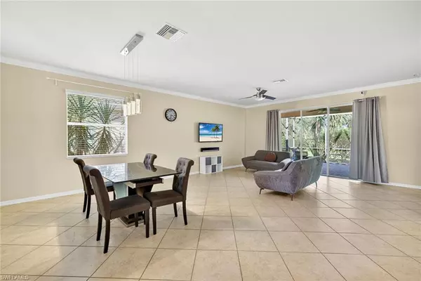 Naples, FL 34120,2394 Heydon CIR E