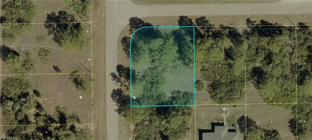 208 Portia ST, Lehigh Acres, FL 33974