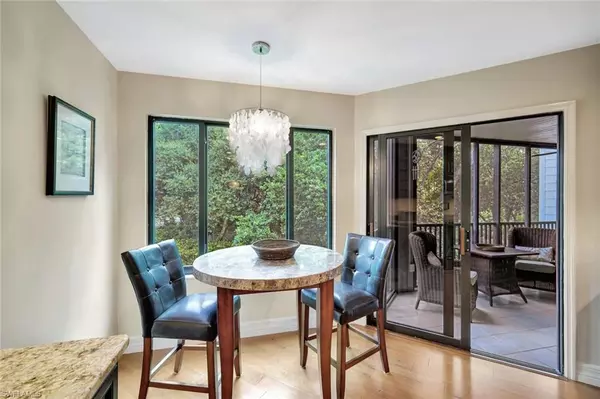 Bonita Springs, FL 34134,27105 Oakwood Lake DR