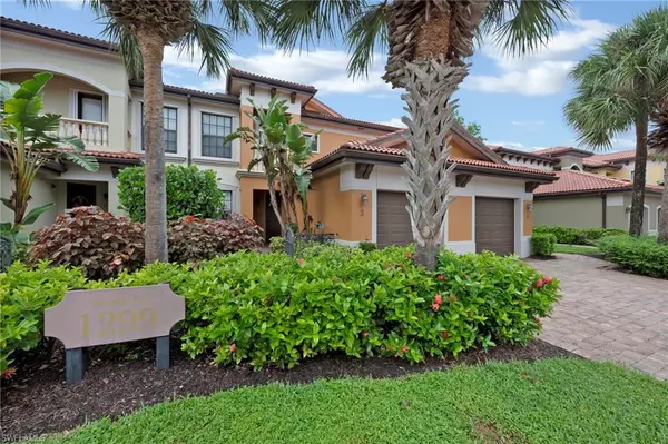 1299 Verde DR #1503, Naples, FL 34105