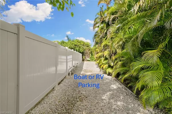 Marco Island, FL 34145,121 S Bahama AVE