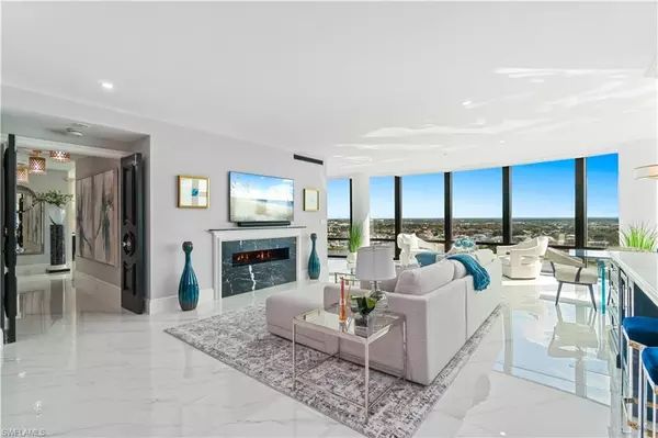 Naples, FL 34103,3971 Gulf Shore BLVD N #1505