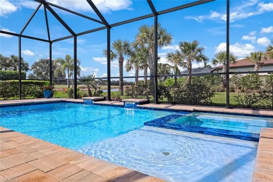 9151 Snowy Owl WAY, Naples, FL 34120