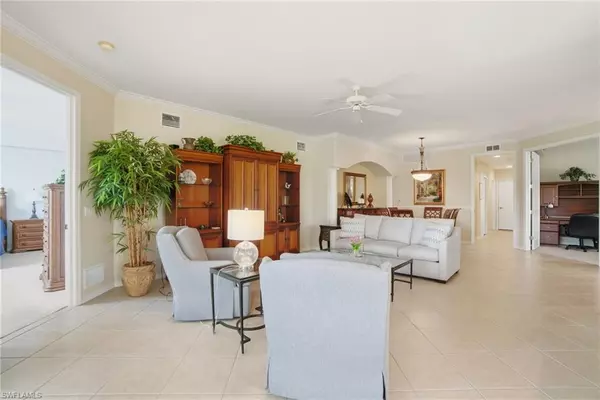 Naples, FL 34114,3904 Forest Glen BLVD #7-101