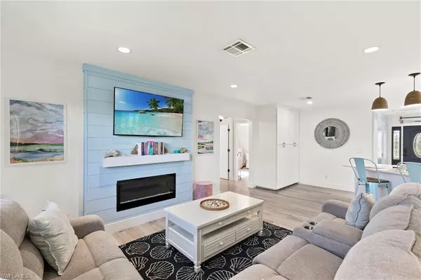 Naples, FL 34113,101 San Salvador ST