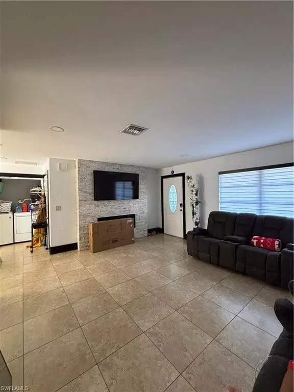 Naples, FL 34116,1715 50th TER SW