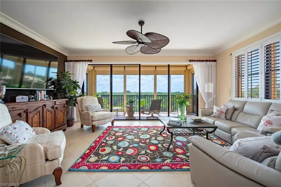 7008 Pelican Bay BLVD #H402, Naples, FL 34108