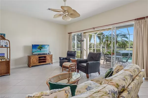 Naples, FL 34114,8465 Mallards WAY