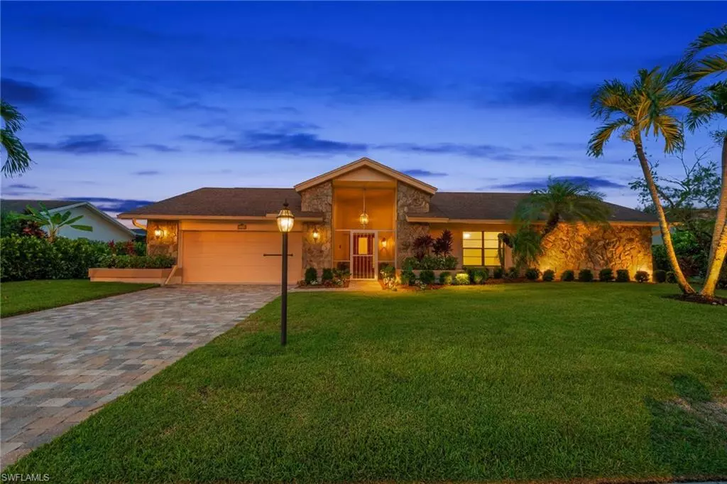 Naples, FL 34104,1203 Foxfire LN