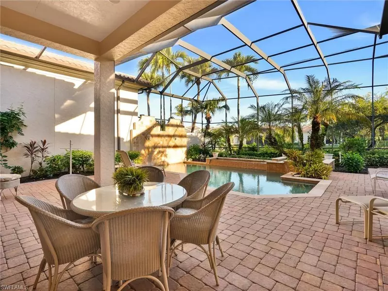9113 Terrabella CT, Naples, FL 34109
