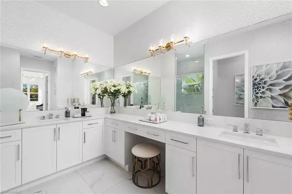 Naples, FL 34112,2581 Kingfisher DR