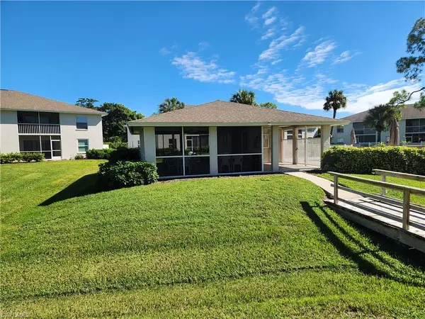 Naples, FL 34116,1462 SW Churchill CIR #T204