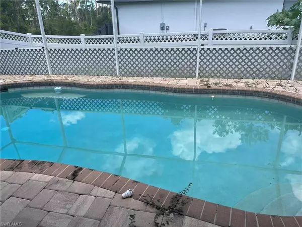 Lehigh Acres, FL 33972,601 E 14th ST