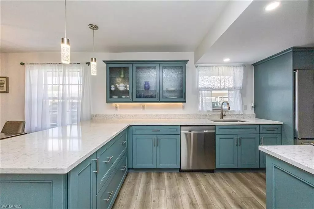 Naples, FL 34103,4126 Belair LN #B1