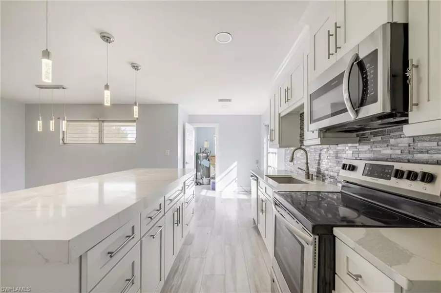 339 Beachwood AVE W, Lehigh Acres, FL 33936