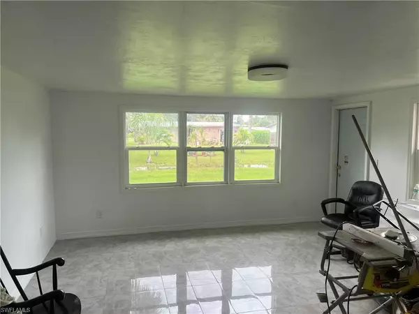 North Fort Myers, FL 33917,160 Brooks RD