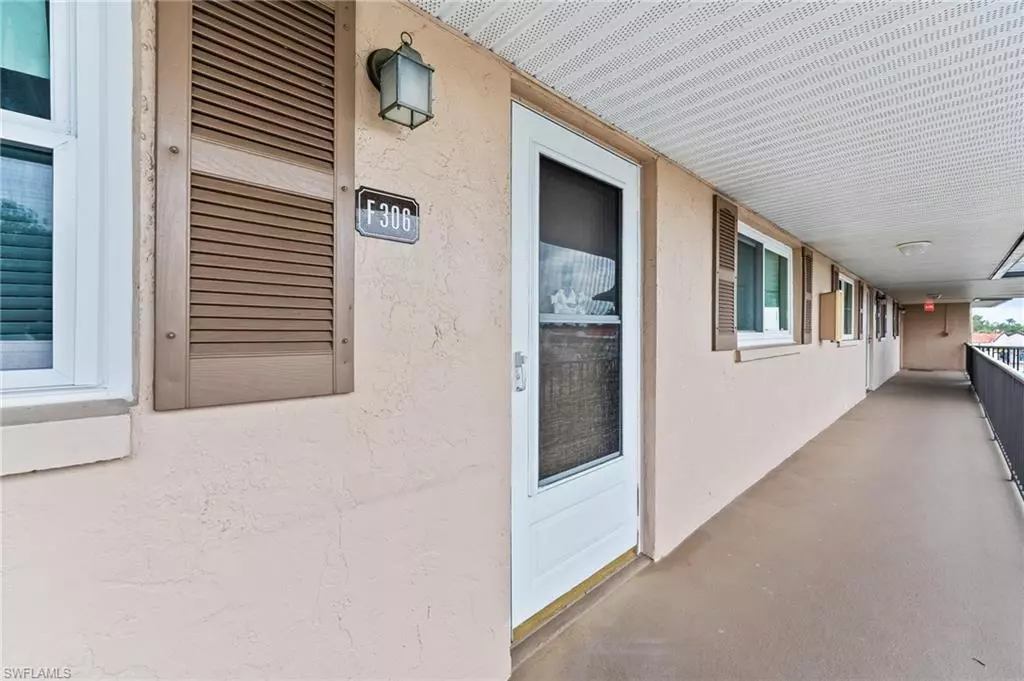 Naples, FL 34113,5419 Rattlesnake Hammock RD #306F