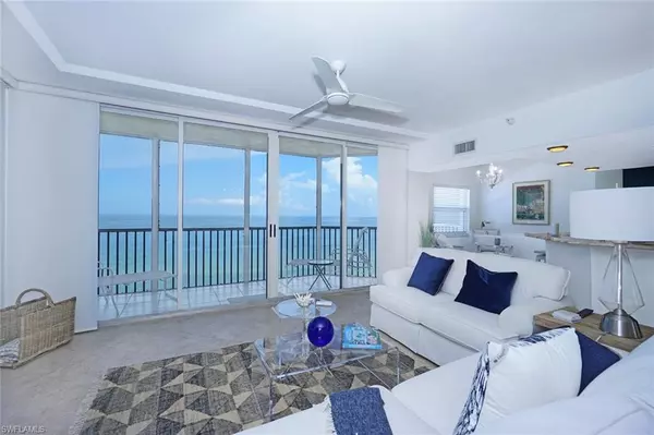 Naples, FL 34108,9577 Gulf Shore DR #601