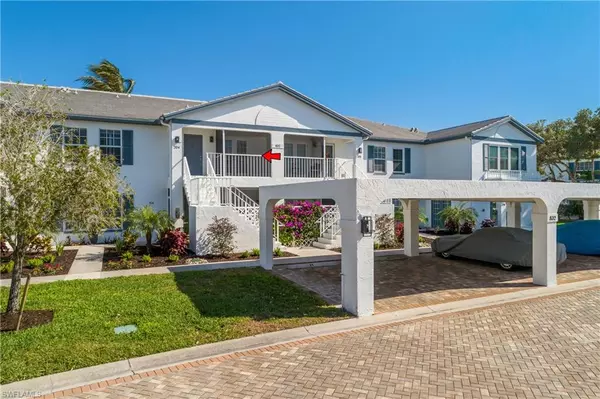 Naples, FL 34108,832 Tanbark DR #204
