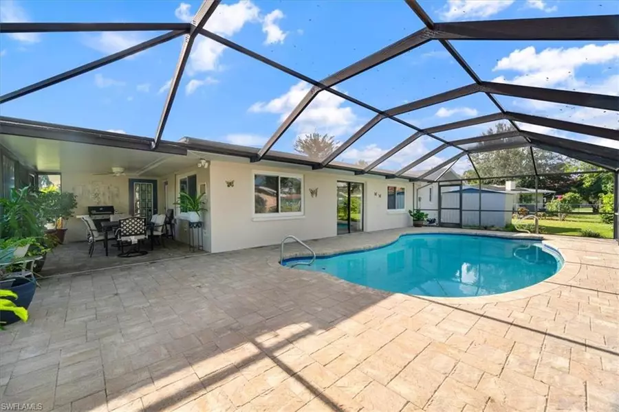 1502 Canal ST, Lehigh Acres, FL 33936