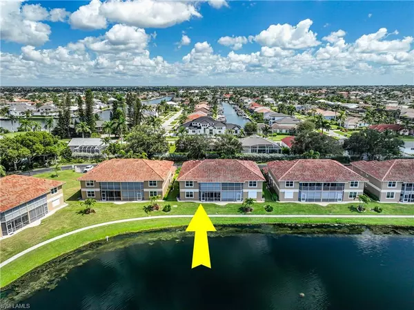 Marco Island, FL 34145,590 Club Marco CIR #9-102