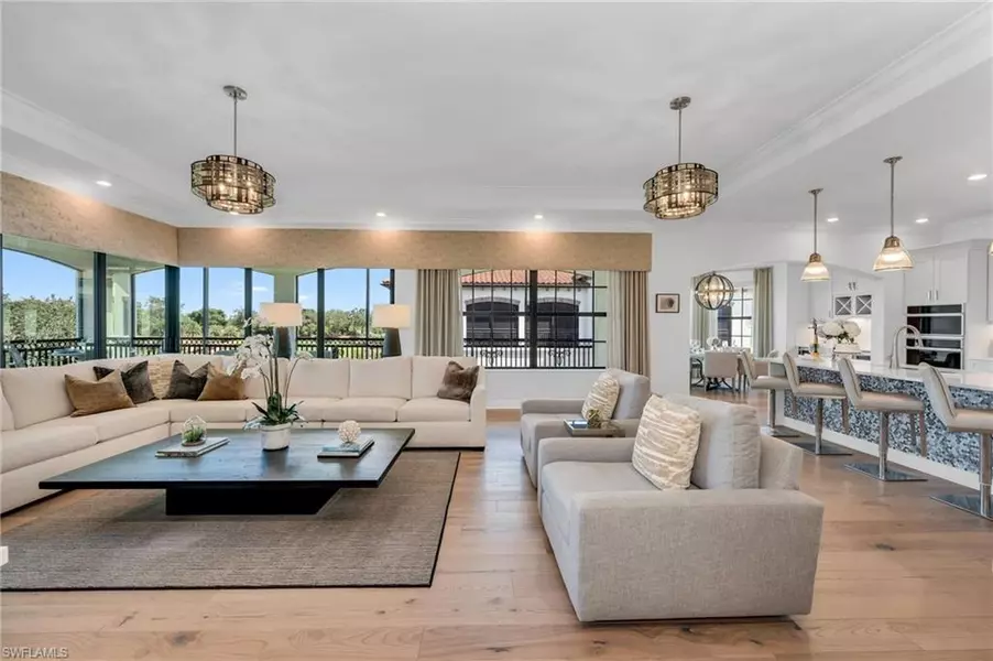 16355 Viansa WAY #302, Naples, FL 34110