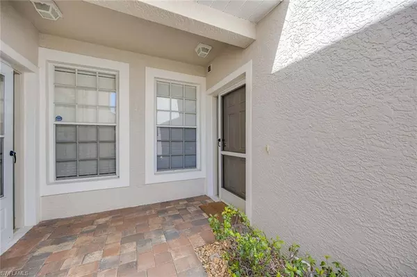 Estero, FL 34135,23526 Sandycreek TER #304