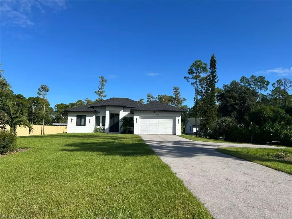 Naples, FL 34120,1105 22nd AVE NE