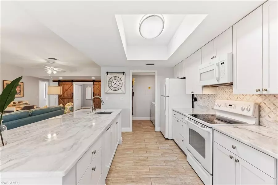 64 4th ST #A201, Bonita Springs, FL 34134