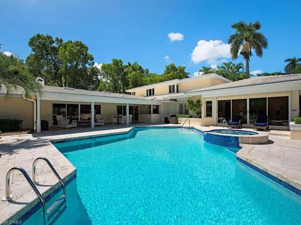 Naples, FL 34102,Address not disclosed