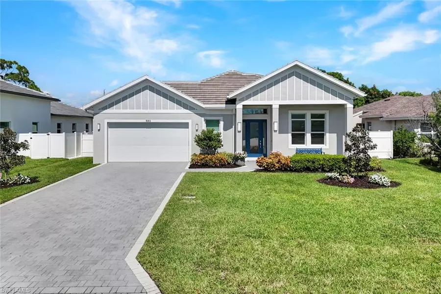 553 106th AVE N, Naples, FL 34108