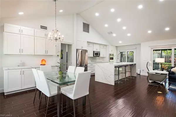 Naples, FL 34108,748 Reef Point CIR