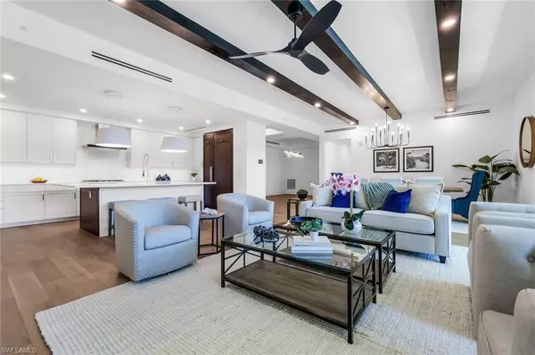 Naples, FL 34102,1130 3rd AVE S #211