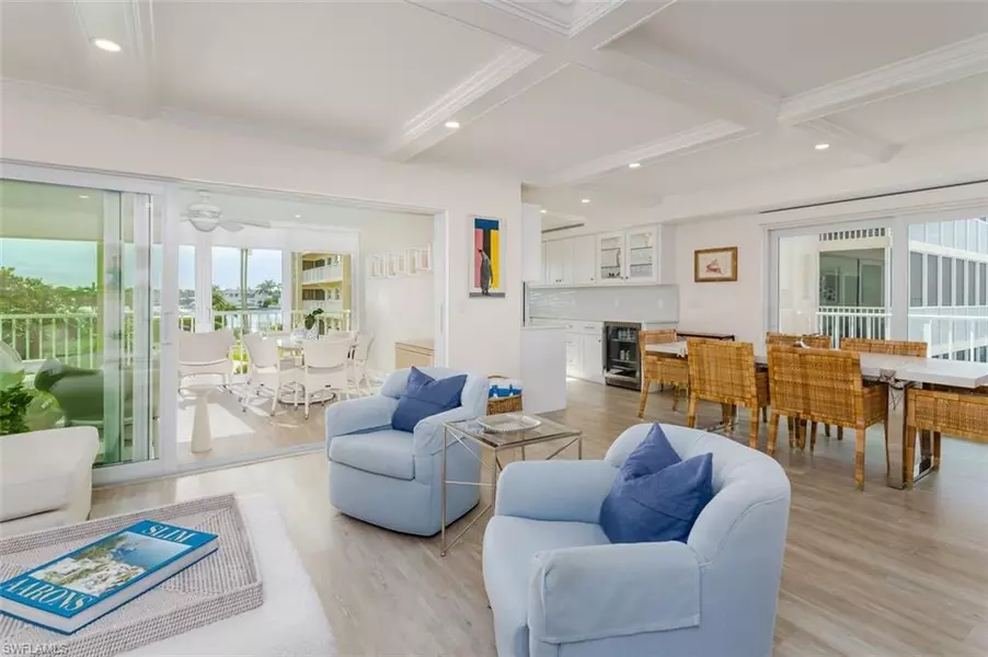 3450 Gulf Shore BLVD N #210, Naples, FL 34103