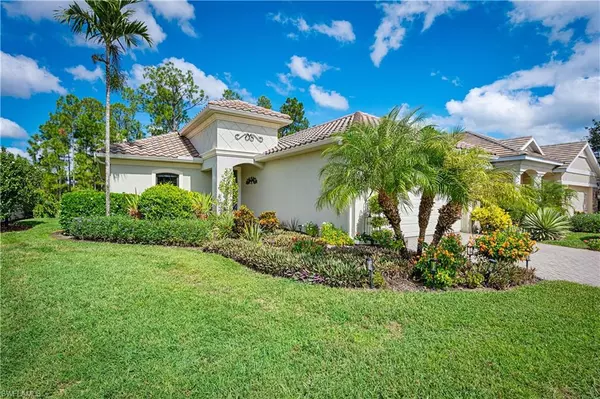 3585 Canopy CIR, Naples, FL 34120