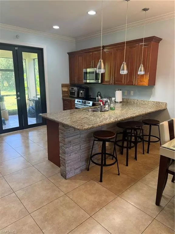 Naples, FL 34120,2735 12th AVE NE