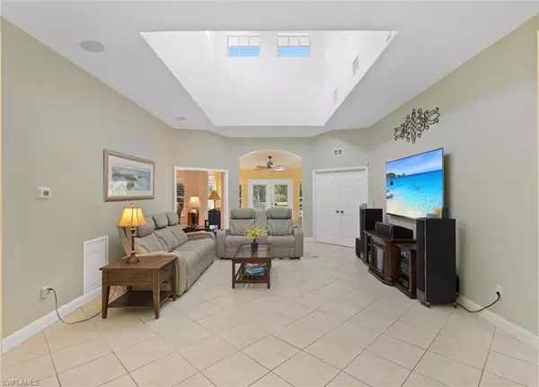 Naples, FL 34117,611 8th ST SE