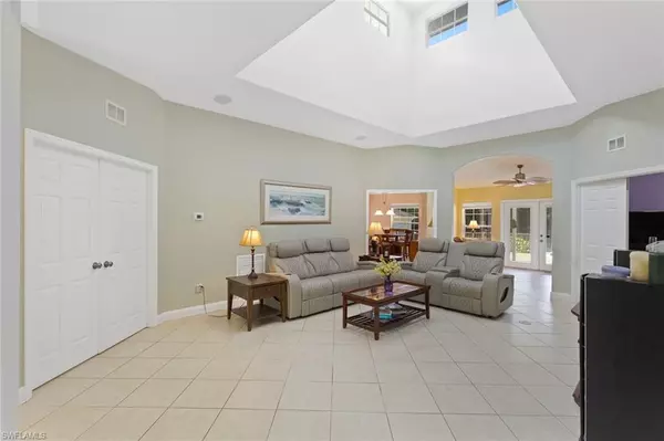 Naples, FL 34117,611 8th ST SE
