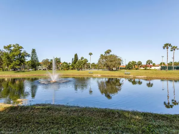 Naples, FL 34116,4318 27th CT SW #101