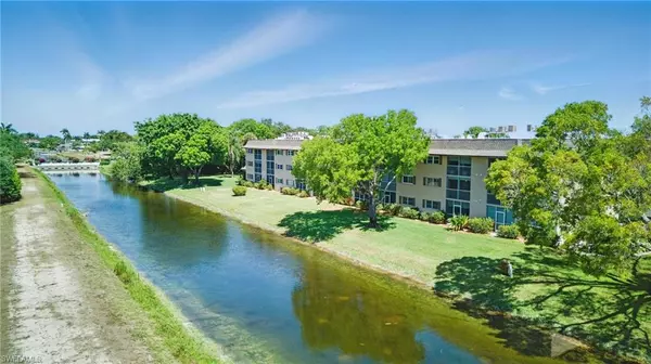 Naples, FL 34113,5451 Rattlesnake Hamm RD #D-305