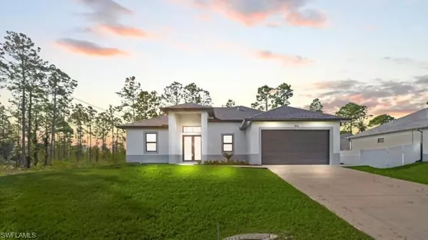 932 Maddock ST E, Lehigh Acres, FL 33974