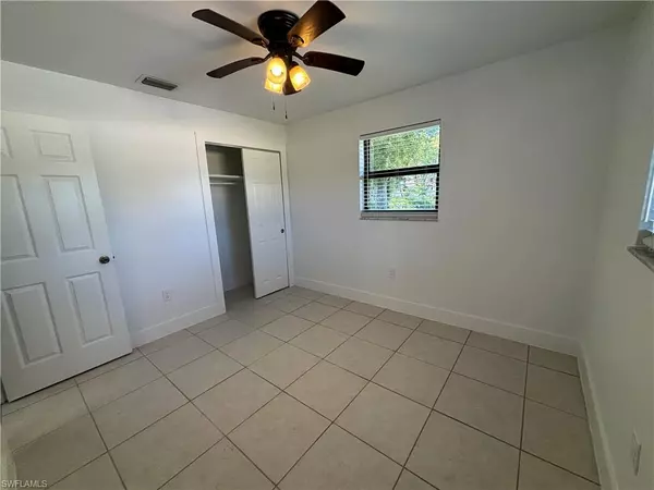 Fort Myers, FL 33905,Address not disclosed