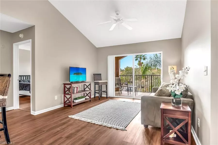 1250 Wildwood Lakes BLVD #305, Naples, FL 34104