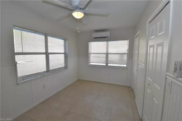Naples, FL 34112,3125 Barrett AVE