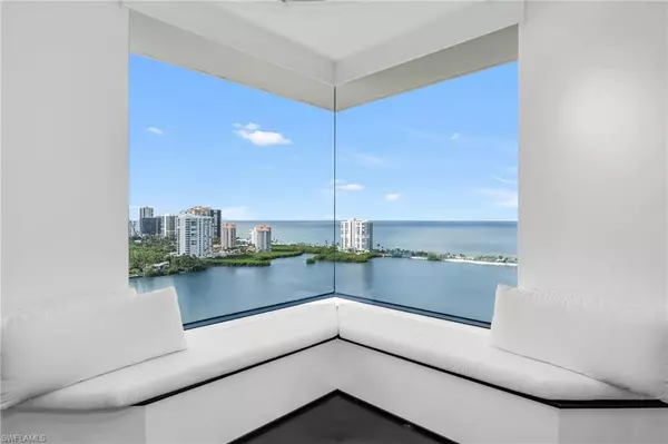 5555 Heron Point DR #2101, Naples, FL 34108