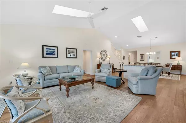 Naples, FL 34105,224 Edgemere WAY S