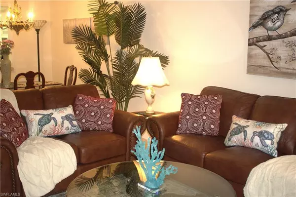 Naples, FL 34113,200 Valley Stream DR #4C