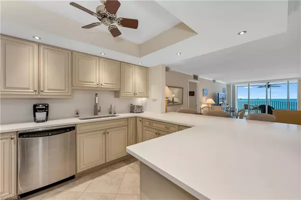 Naples, FL 34102,1919 Gulf Shore BLVD N #601