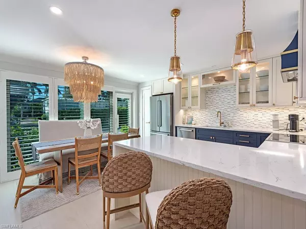 Naples, FL 34102,1222 Gordon DR #4